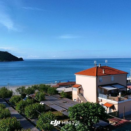Residence Riviera Albenga Zewnętrze zdjęcie